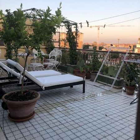 Casa Mia Stanza In Appartamento Condiviso Milan Exterior photo